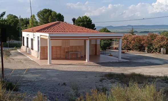 Villa - Revente - Yecla -
                Inland