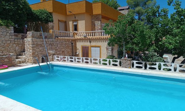 Villa - Revente - Yecla - Inland