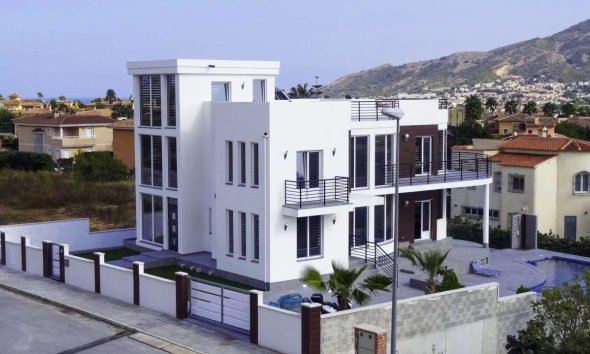 Villa - Segunda mano - Alfas del Pí - Costa Blanca