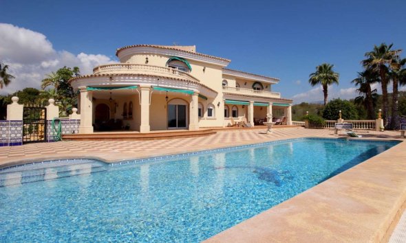 Villa - Segunda mano - Alfas del Pí -
                Costa Blanca