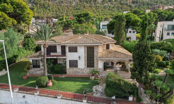 Villa - Segunda mano - Alicante - Costa Blanca