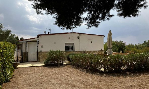 Villa - Segunda mano - Biar -
                Costa Blanca