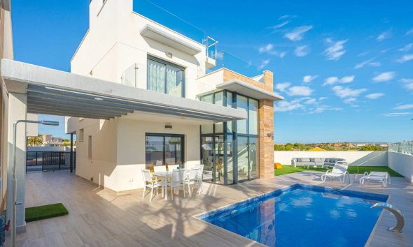 Villa - Segunda mano - Cabo Roig - Costa Blanca