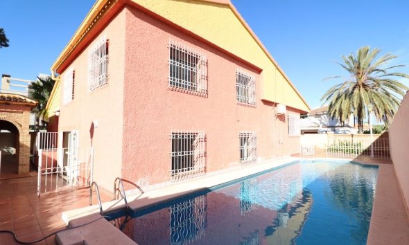 Villa - Segunda mano - Cabo Roig - Costa Blanca