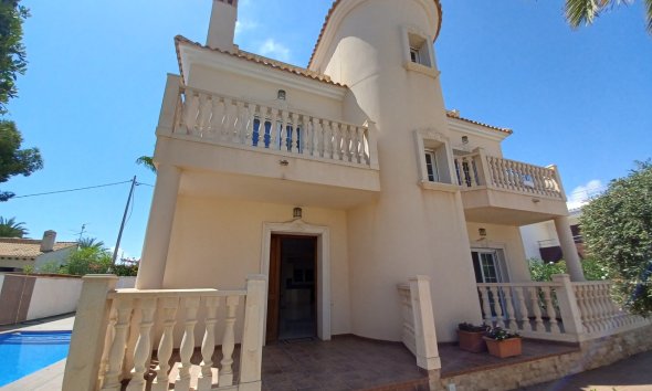 Villa - Segunda mano - Cabo Roig - Costa Blanca