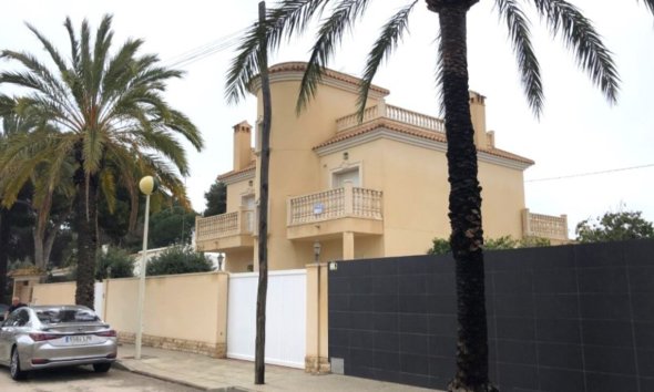 Villa - Segunda mano - Cabo Roig - Costa Blanca