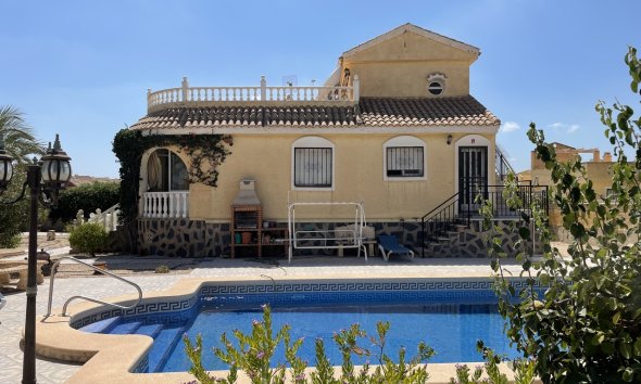 Villa - Segunda mano - Camposol -
                Inland