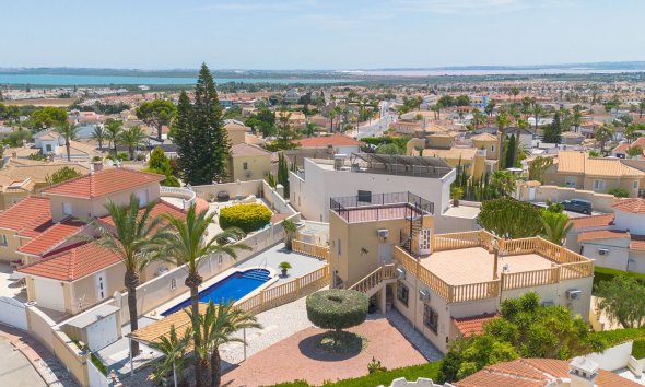 Villa - Segunda mano - Ciudad Quesada - Costa Blanca