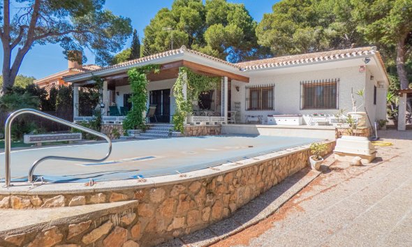 Villa - Segunda mano - Dehesa de Campoamor -
                Costa Blanca