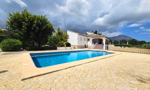 Villa - Segunda mano - Jávea -
                Costa Blanca