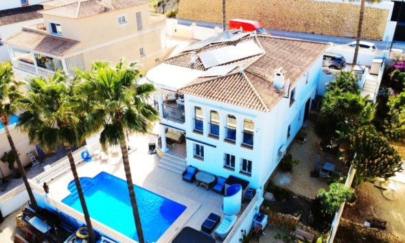 Villa - Segunda mano - La Nucía -
                Costa Blanca