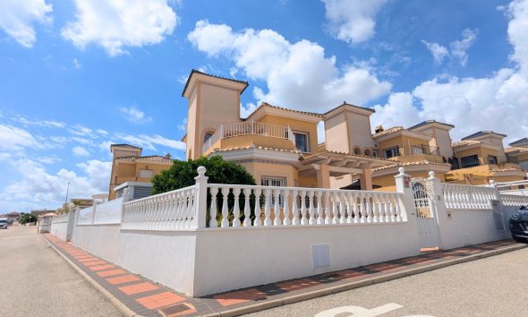 Villa - Segunda mano - Lo Crispin -
                Inland