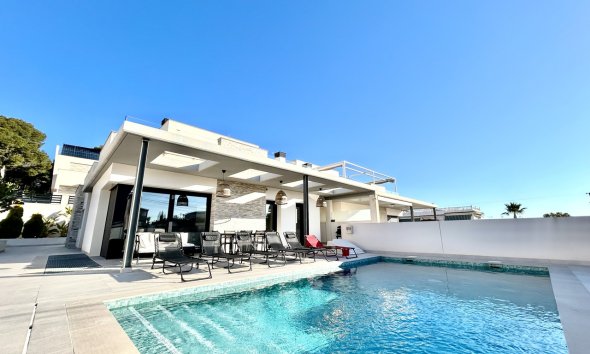 Villa - Segunda mano - Los Balcones - Costa Blanca