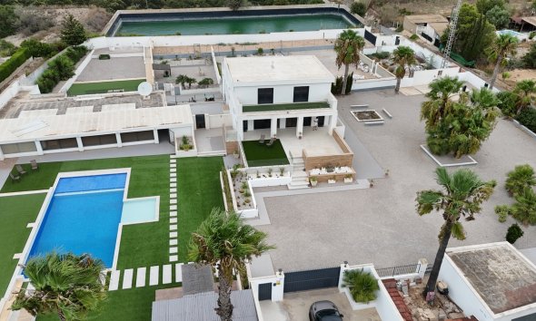 Villa - Segunda mano - Los Montesinos -
                Costa Blanca