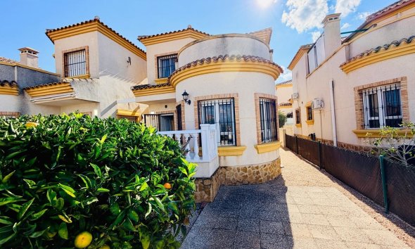 Villa - Segunda mano - Los Montesinos - Costa Blanca
