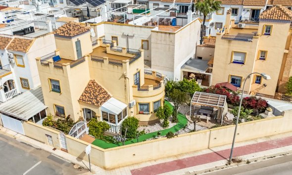 Villa - Segunda mano - Orihuela Costa -
                Costa Blanca