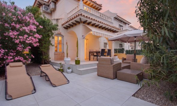 Villa - Segunda mano - Orihuela Costa - Costa Blanca