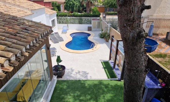 Villa - Segunda mano - Orihuela Costa - Punta Prima