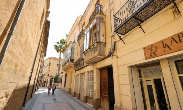 Villa - Segunda mano - Orihuela -
                Inland
