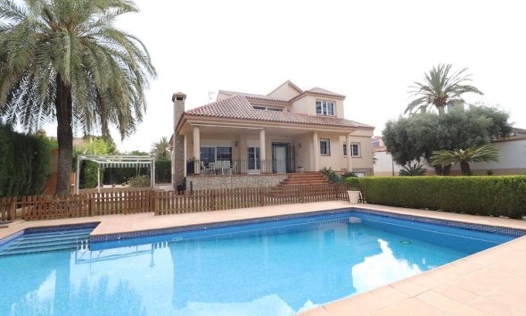 Villa - Segunda mano - Pilar de la Horadada - Costa Blanca