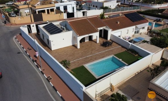 Villa - Segunda mano - Torrevieja - Costa Blanca
