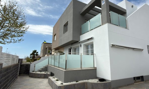 Villa - Segunda mano - Torrevieja - Costa Blanca