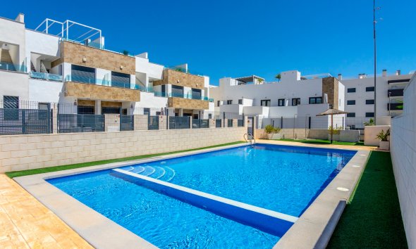 Villa - Segunda mano - Villamartin -
                Costa Blanca