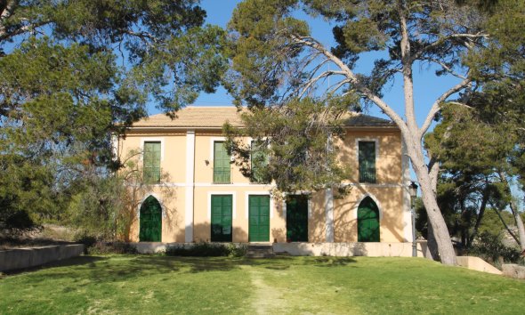 Villa - Wiederverkauf - Alicante -
                Costa Blanca