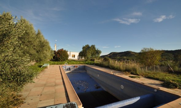 Villa - Wiederverkauf - Aspe - Inland