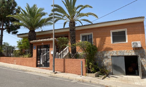 Villa - Wiederverkauf - Benijofar -
                Costa Blanca