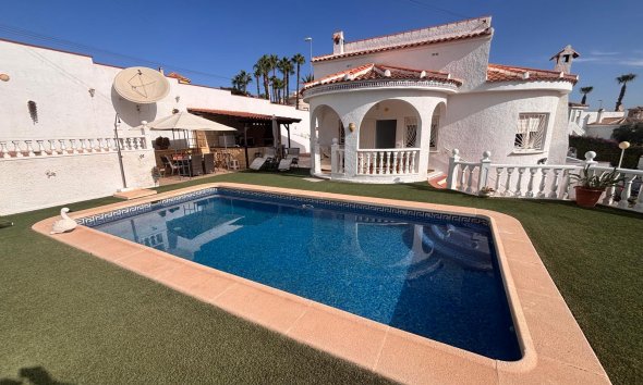 Villa - Wiederverkauf - Ciudad Quesada - Costa Blanca