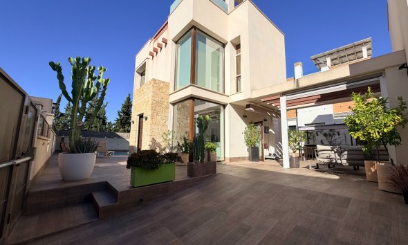 Villa - Wiederverkauf - Ciudad Quesada -
                Costa Blanca