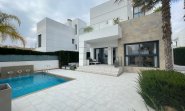 Villa - Wiederverkauf -
                Ciudad Quesada - MLSC9544553