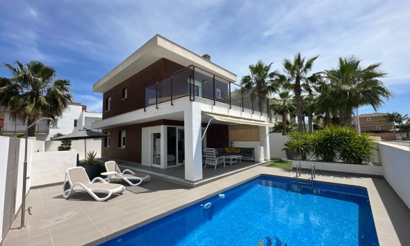 Villa - Wiederverkauf - Gran Alacant - Costa Blanca