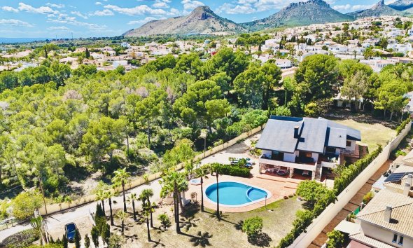 Villa - Wiederverkauf - La Nucía - Costa Blanca