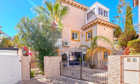 Villa - Wiederverkauf - La Zenia - Costa Blanca