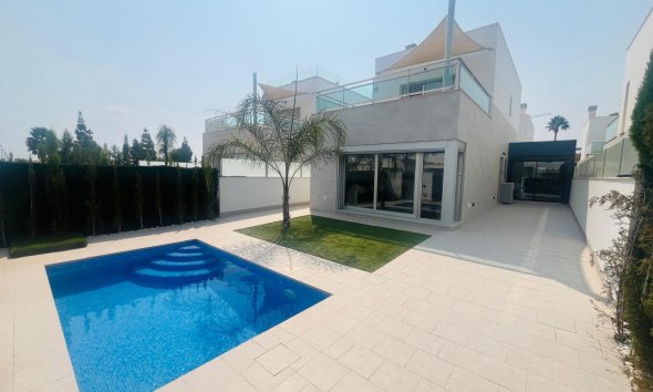 Villa - Wiederverkauf - Los Alcazares - Costa Calida