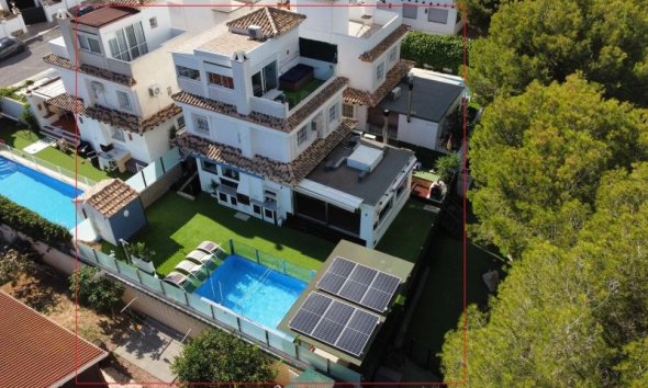 Villa - Wiederverkauf - Orihuela Costa - Costa Blanca