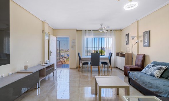 Villa - Wiederverkauf - Orihuela Costa - Costa Blanca