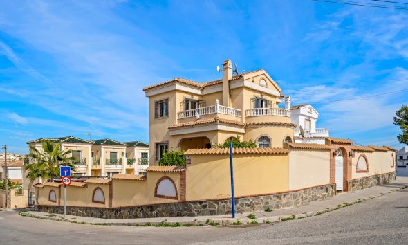 Villa - Wiederverkauf - Orihuela Costa - Costa Blanca