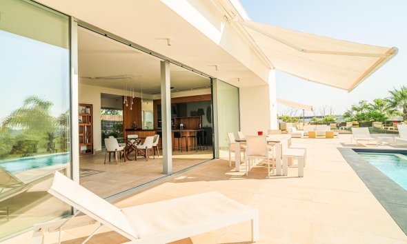 Villa - Wiederverkauf - Orihuela - Las Colinas Golf