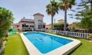 Villa - Wiederverkauf -
                San Fulgencio - MLSC5150950