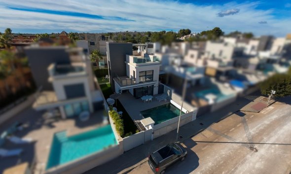 Villa - Wiederverkauf - San Miguel de Salinas - Bellavista
