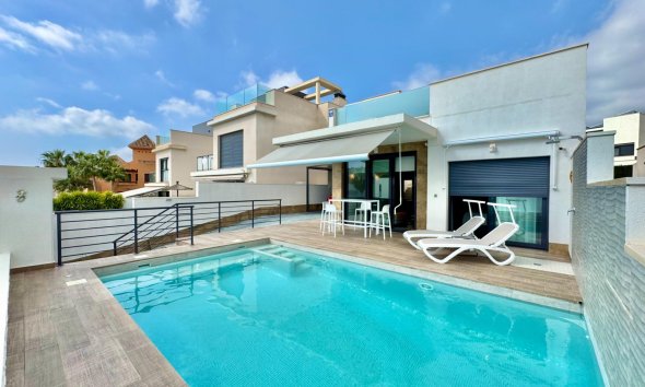 Villa - Wiederverkauf - San Miguel de Salinas -
                Bellavista