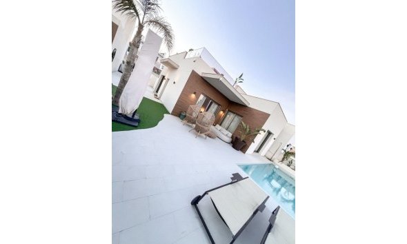 Villa - Wiederverkauf - San Miguel de Salinas - Inland