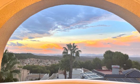 Villa - Wiederverkauf - San Miguel de Salinas - Inland