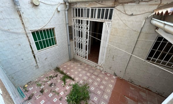 Villa - Wiederverkauf - Torrevieja - Costa Blanca