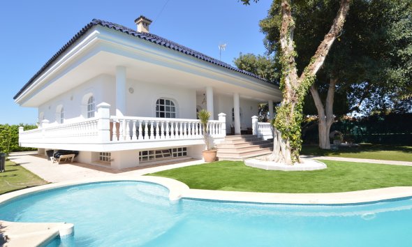 Villa - Wiederverkauf - Torrevieja - Costa Blanca
