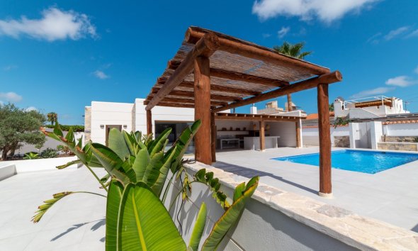 Villa - Wiederverkauf - Torrevieja - Costa Blanca