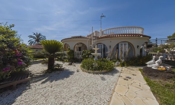 Villa - Wiederverkauf - Torrevieja - Costa Blanca